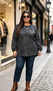 Immagine di PLUS SIZE CASUAL SWEATER